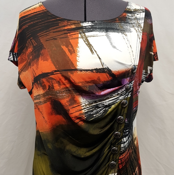 Striking, Bali brand blouse. - Picture 1 of 8